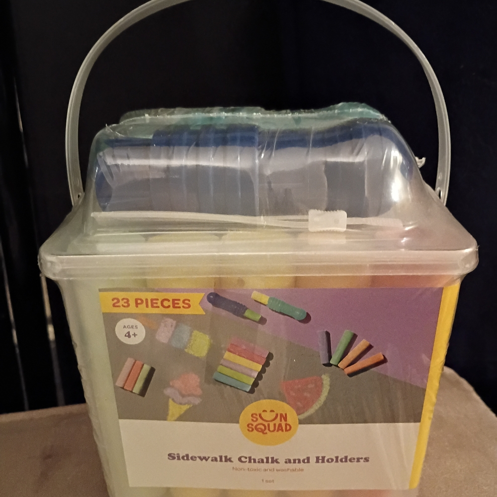 I Ship Same Day!  Sidewalk Chalk and Holders - Multicolor 23 Pieces